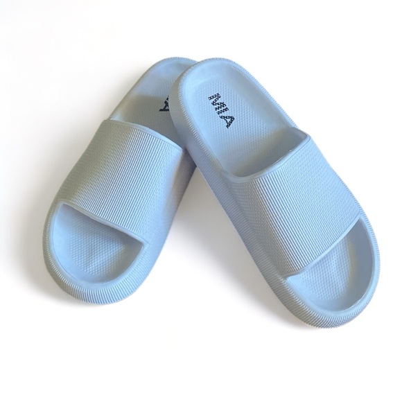MIA Shoes - MIA White slides